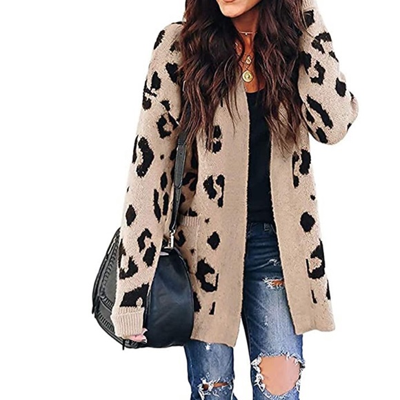 NWT Leopard sweater! - Picture 2 of 4